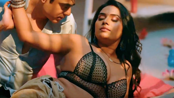 Lag Ja Gale Part 2 EP7 ULLU Hot Hindi Web Series