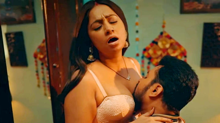 Chidiya Part 1 EP4 ULLU Hot Hindi Web Series