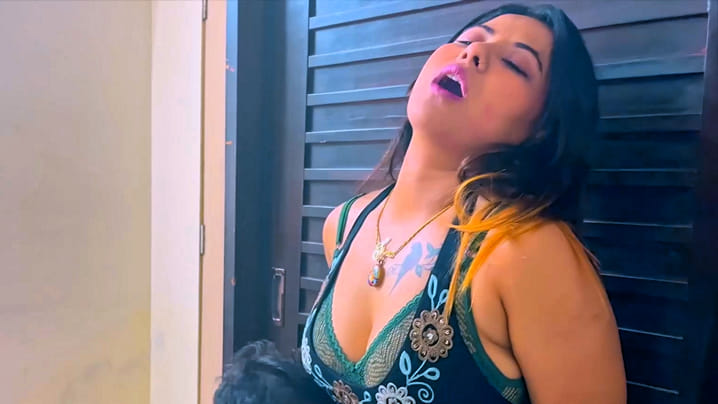 Adla Badli EP5 TeFlix Hot Hindi Web Series