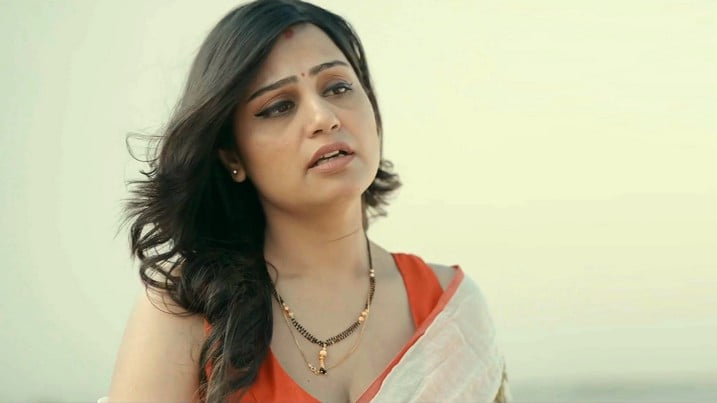 Julia EP1 PrimeShots Hot Hindi Web Series