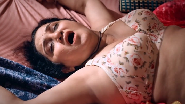 Jawaani Jaaneman EP2 FeelApp Hot Hindi Web Series