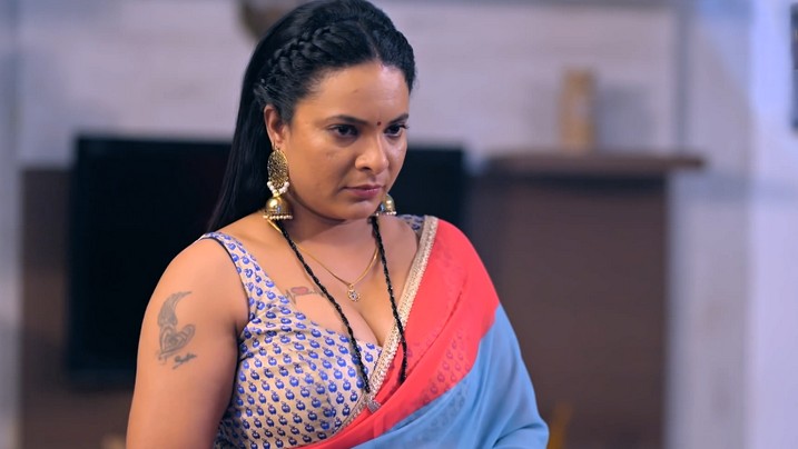 Behrupiya EP4 AkkuOTT Hot Hindi Web Series
