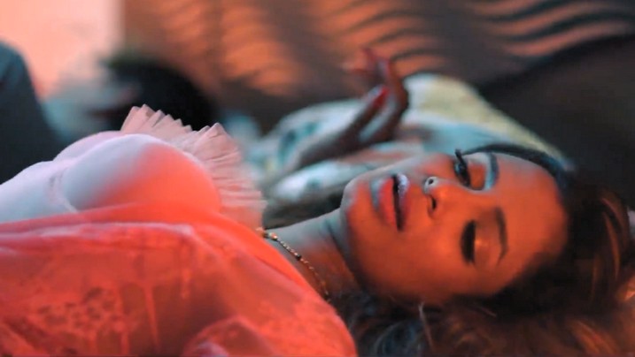 Shararti Chachi EP4 Hot Hindi Web Series